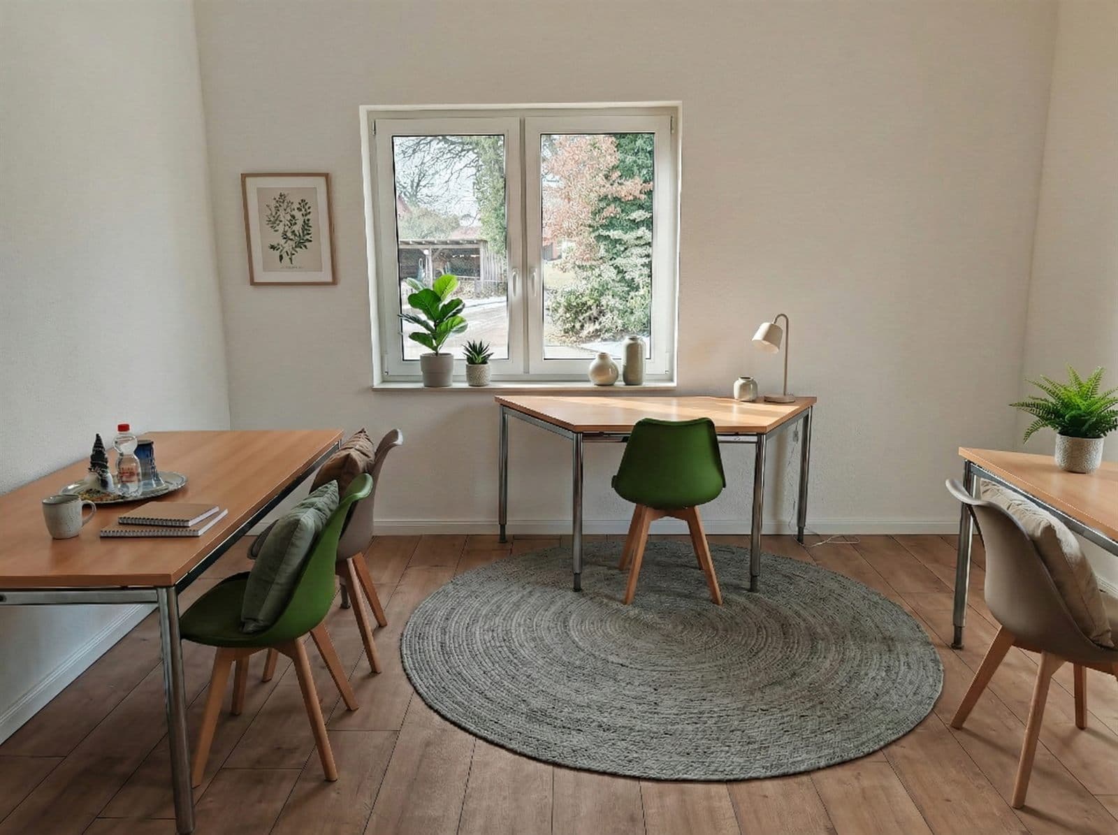 Heller Flexdesk-Arbeitsplatz im Business Center Gifhorn